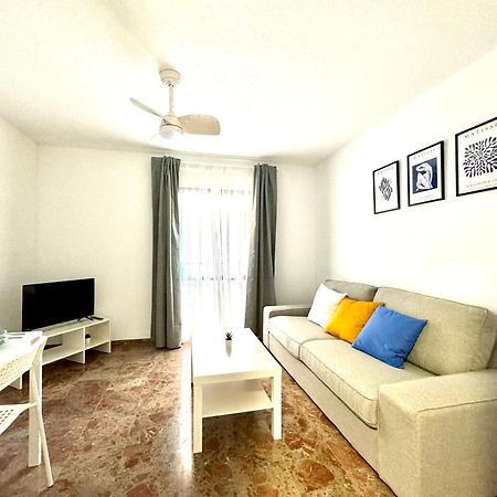 Beautiful & Sunny Apartment Málaga Buitenkant foto